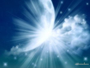 The night sky is very lovely and appealing.
